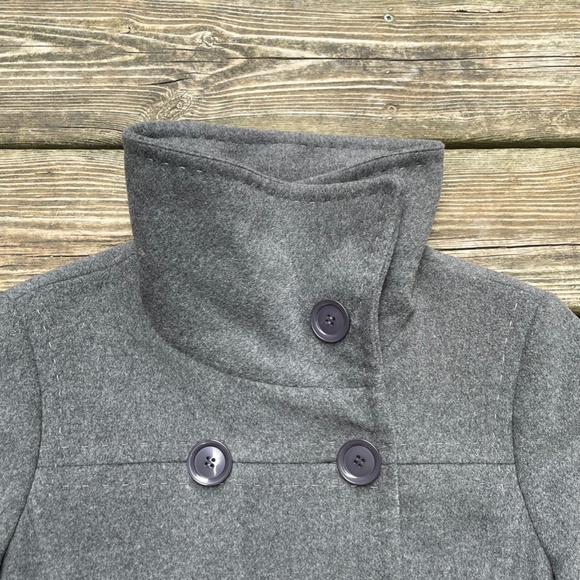 Women's Coat: Aritzia Wilfred Cashmere + Wool Dark Gray Peacoat - Picture 9 of 16